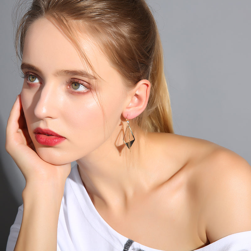 Rhombus Temperament Earrings