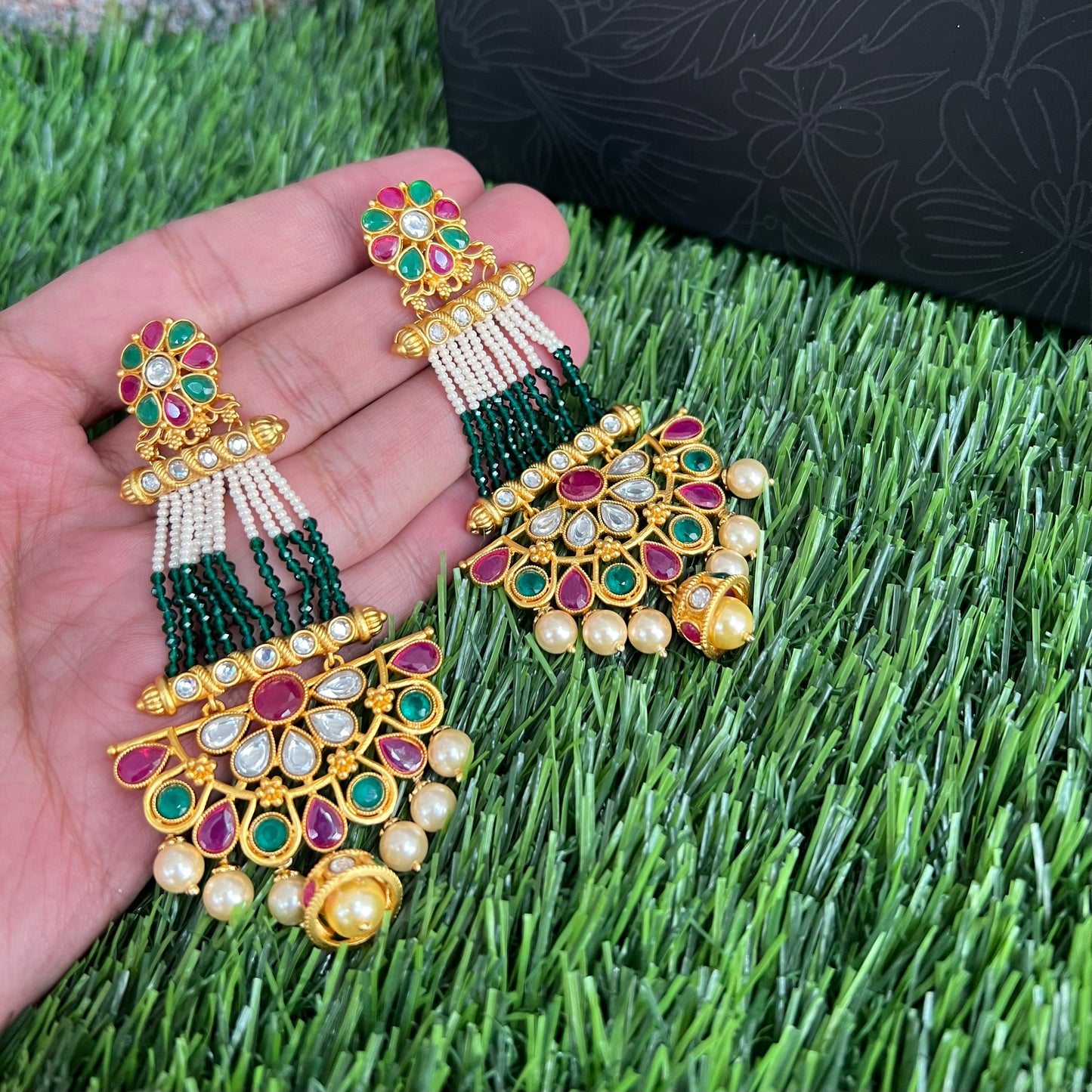 Nazakath Classic Antique