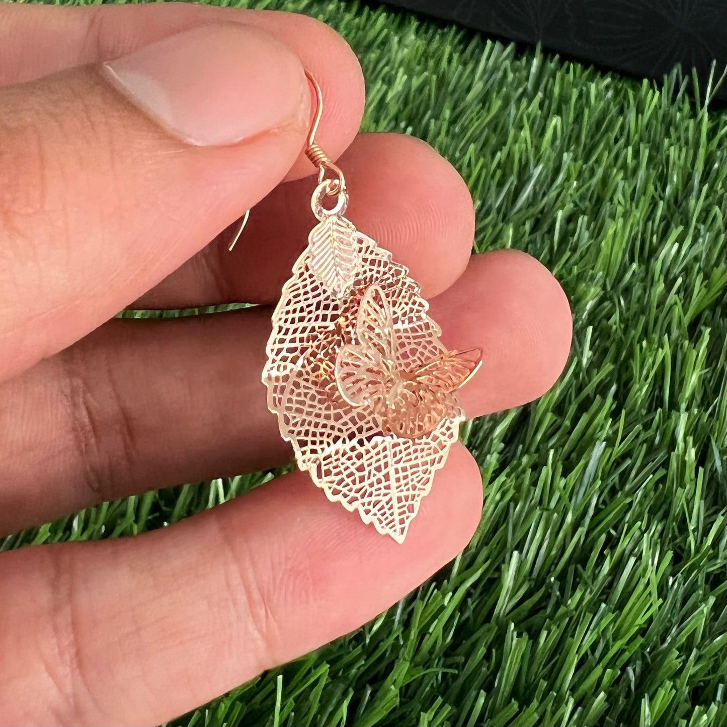Tiny Leaf Earrings