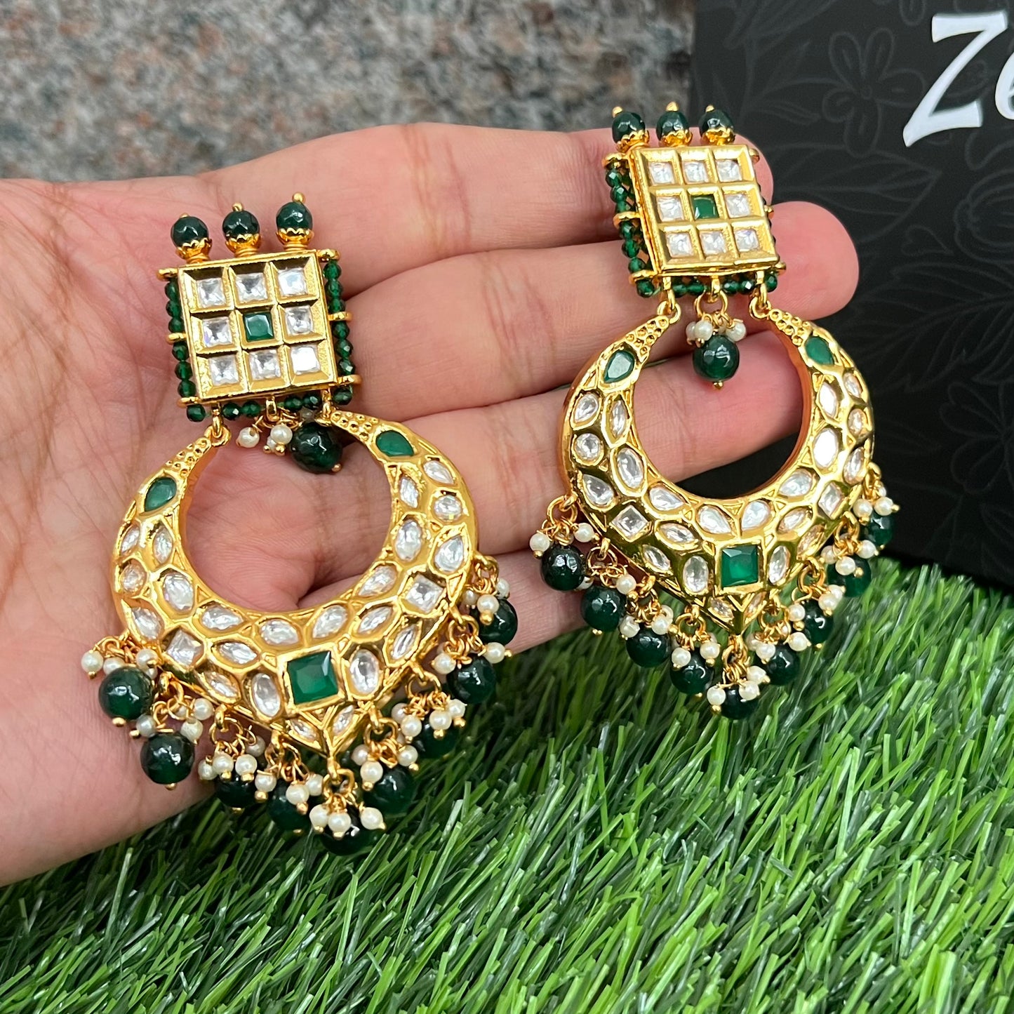 Paachi Kundan Chandbali